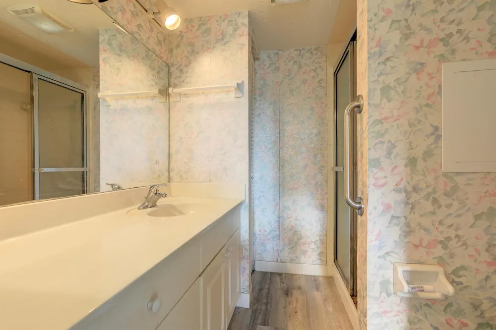 1100 Ponce De Leon Circle #305 Vero Beach, FL 32960