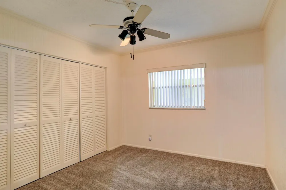 1100 Ponce De Leon Circle #305 Vero Beach, FL 32960