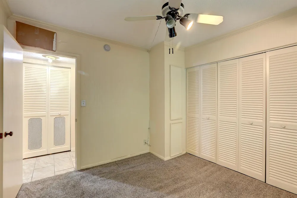 1100 Ponce De Leon Circle #305 Vero Beach, FL 32960