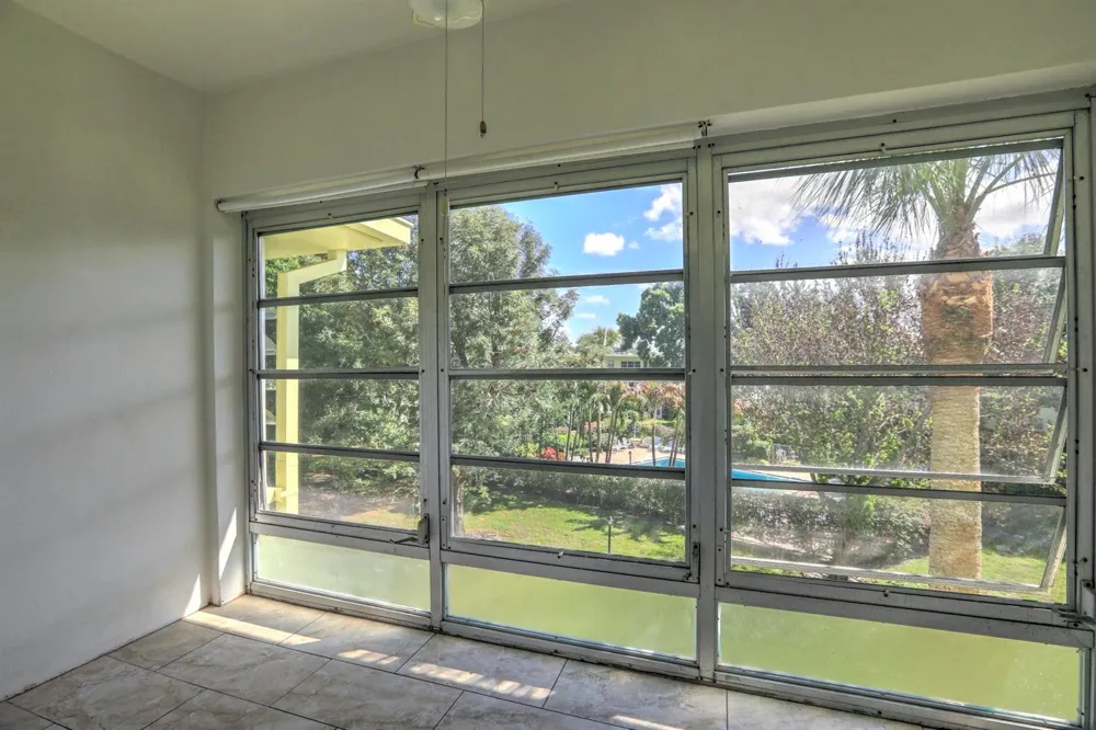 1100 Ponce De Leon Circle #305 Vero Beach, FL 32960