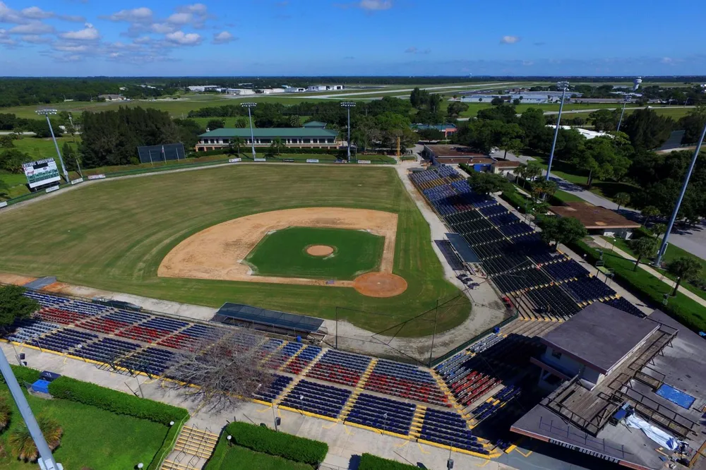 1100 Ponce De Leon Circle #305 Vero Beach, FL 32960