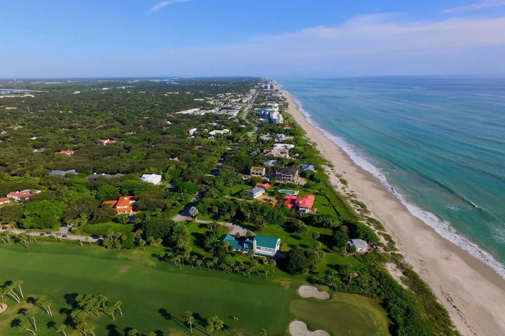 1100 Ponce De Leon Circle #305 Vero Beach, FL 32960