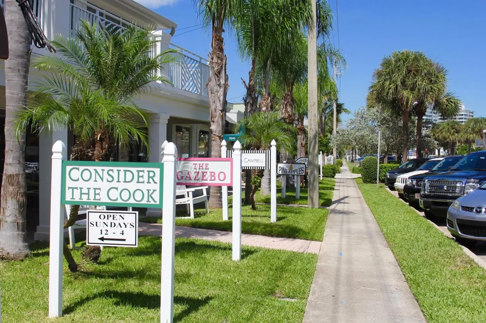 1100 Ponce De Leon Circle #305 Vero Beach, FL 32960