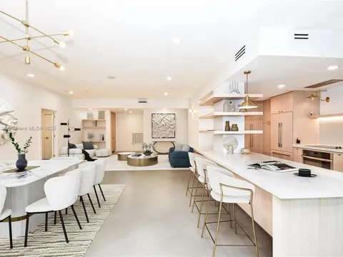 10101 Collins Avenue #7d