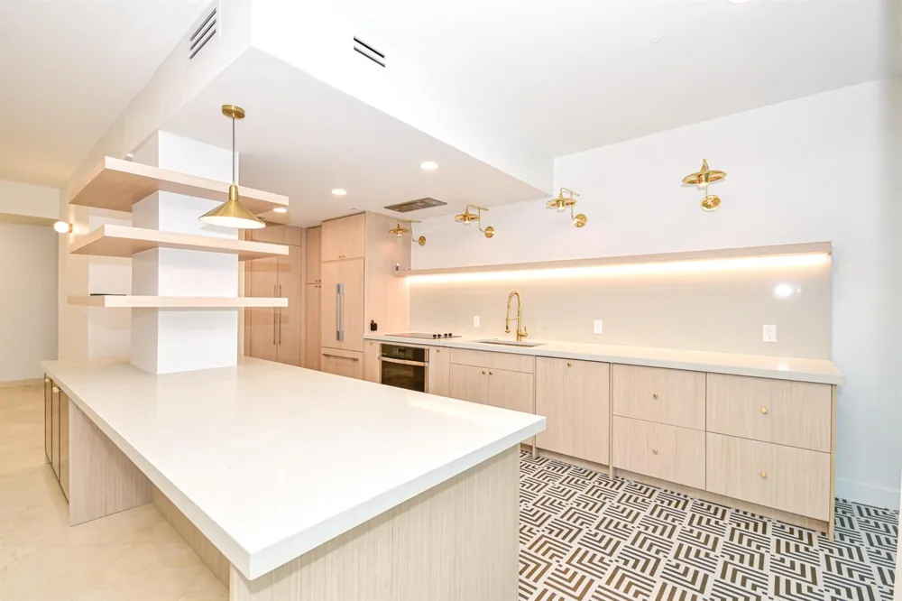 10101 Collins Avenue #7d Bal Harbour, FL 33154