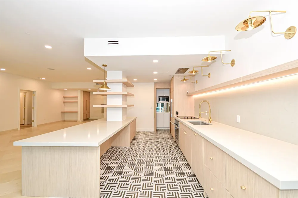 10101 Collins Avenue #7d Bal Harbour, FL 33154