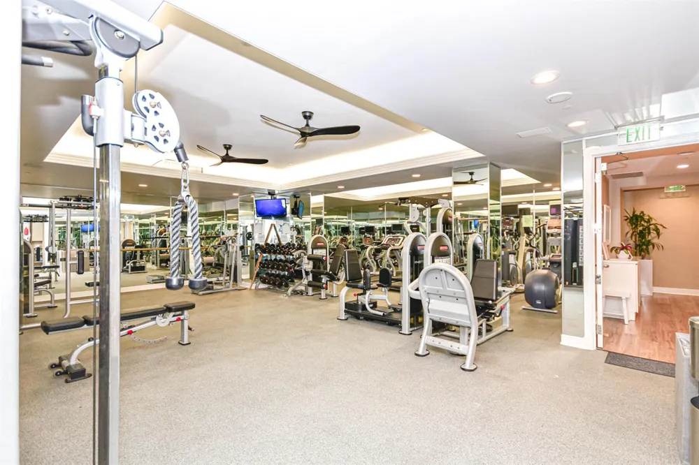 10101 Collins Avenue #7d Bal Harbour, FL 33154