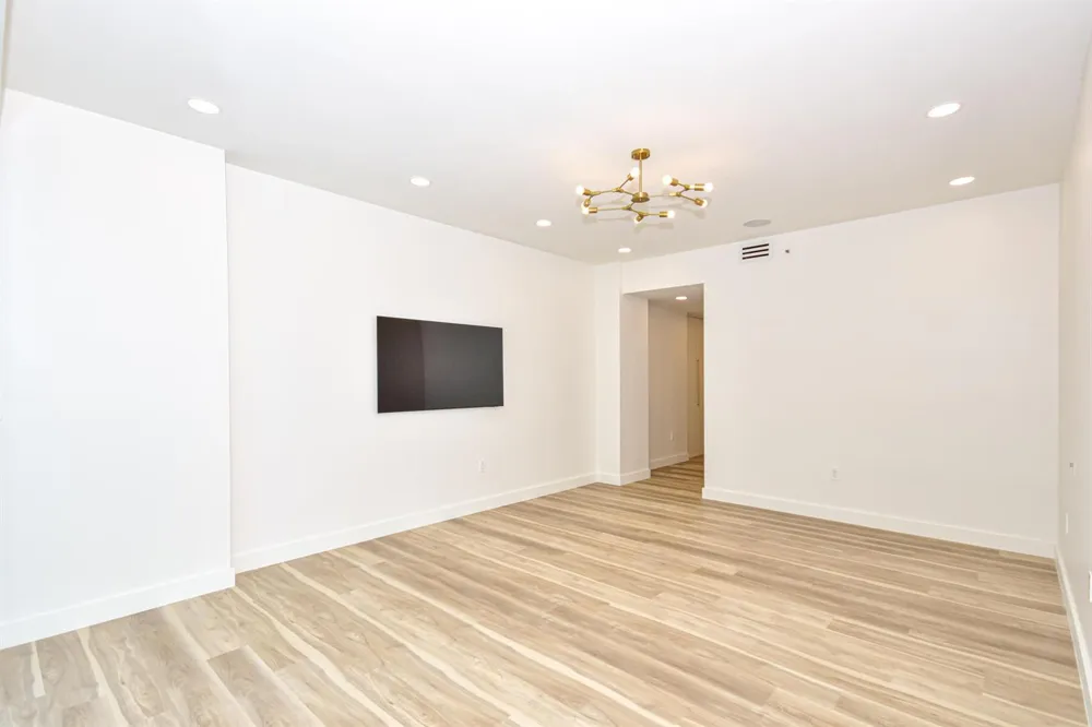 10101 Collins Avenue #7d Bal Harbour, FL 33154