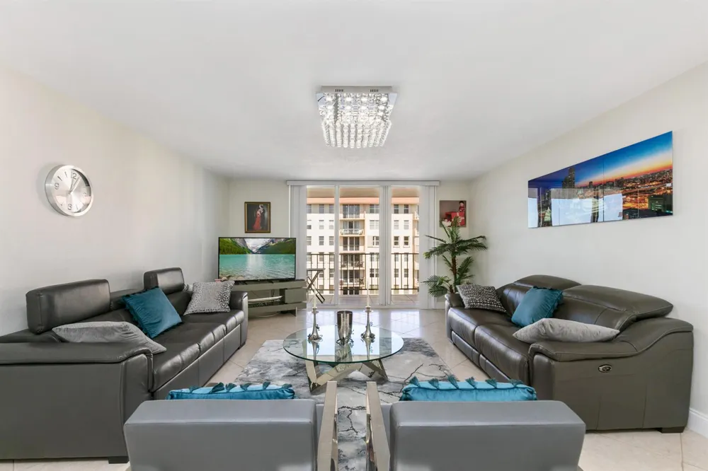 1147 Hillsboro Mile #803 Hillsboro Beach, FL 33062