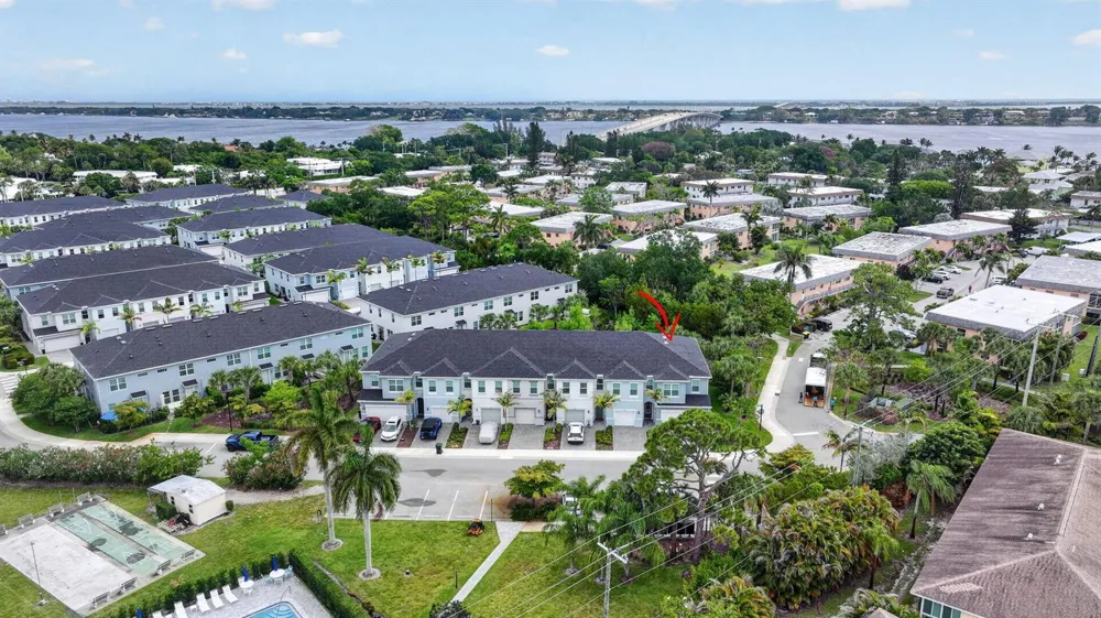 1887 SE Ocean Cove Way Stuart, FL 34996