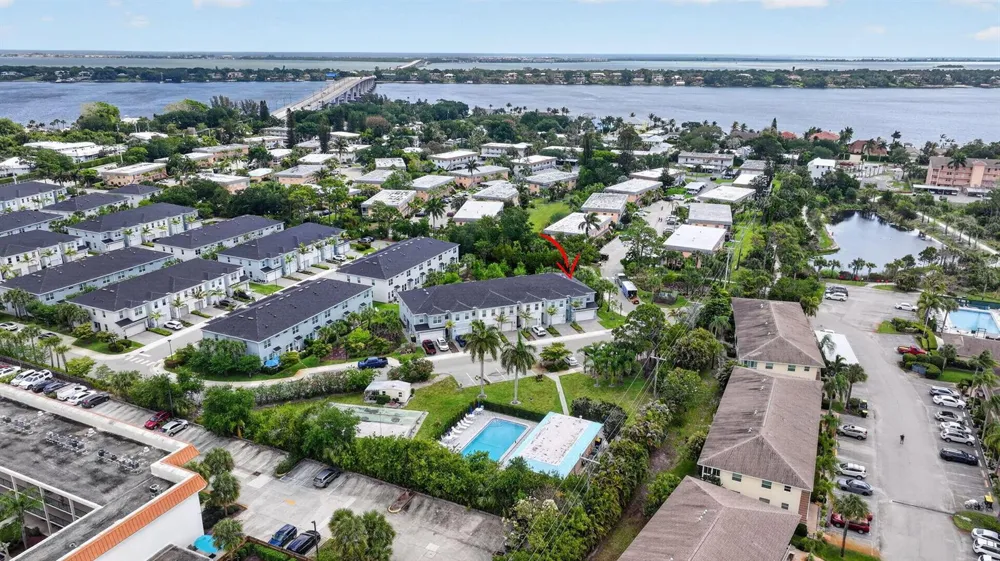 1887 SE Ocean Cove Way Stuart, FL 34996