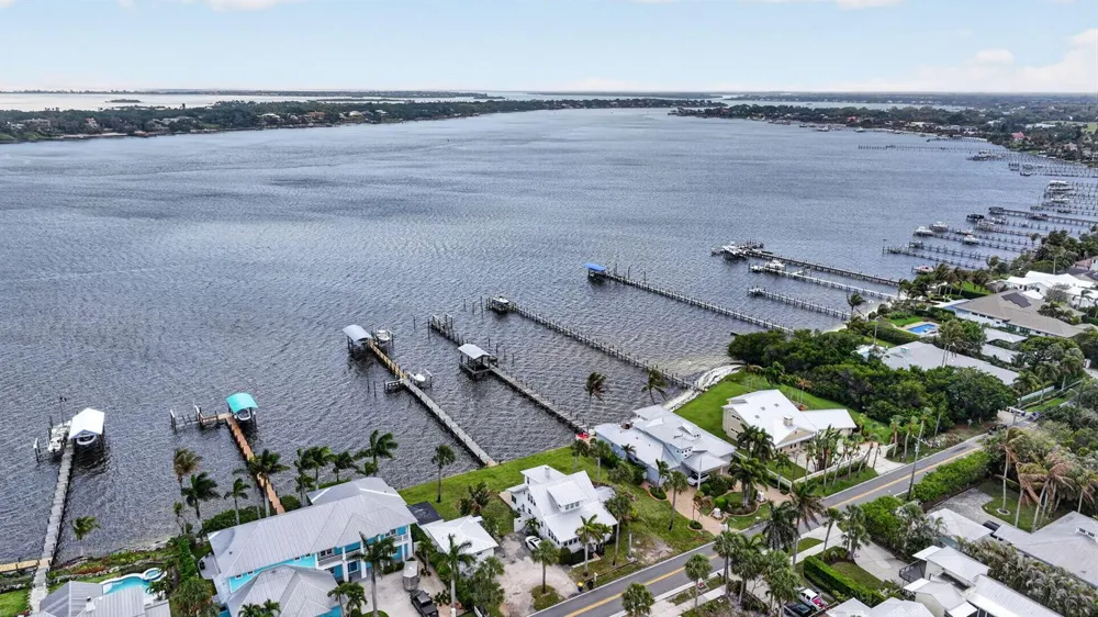 1887 SE Ocean Cove Way Stuart, FL 34996