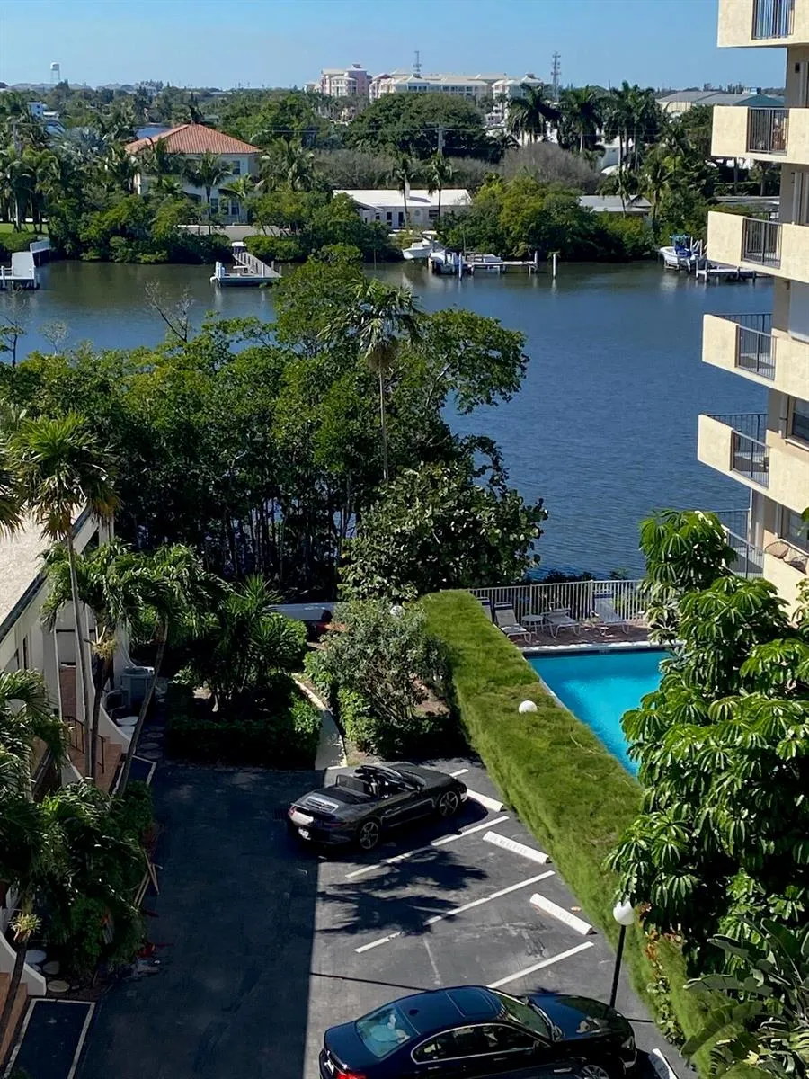 3589 S Ocean Boulevard #614 South Palm Beach, FL 33480
