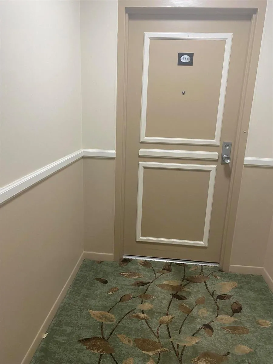 3589 S Ocean Boulevard #614 South Palm Beach, FL 33480