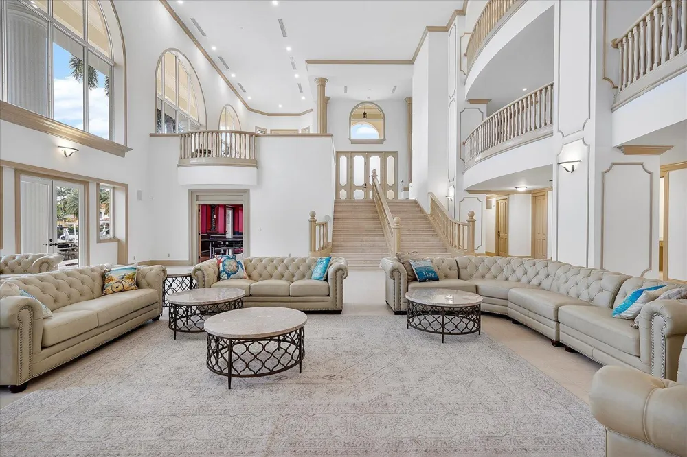414 Riviera Isle Drive Fort Lauderdale, FL 33301