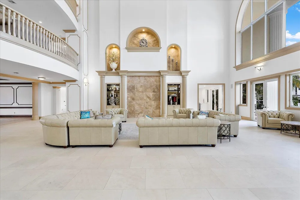 414 Riviera Isle Drive Fort Lauderdale, FL 33301