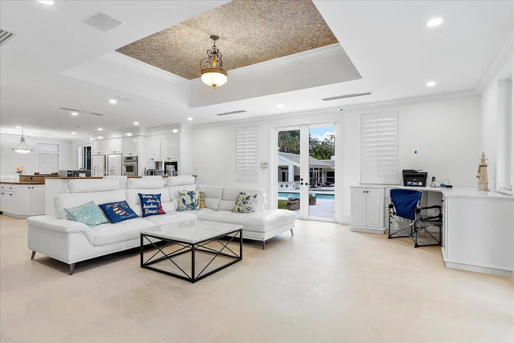 414 Riviera Isle Drive Fort Lauderdale, FL 33301