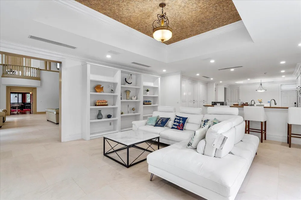 414 Riviera Isle Drive Fort Lauderdale, FL 33301
