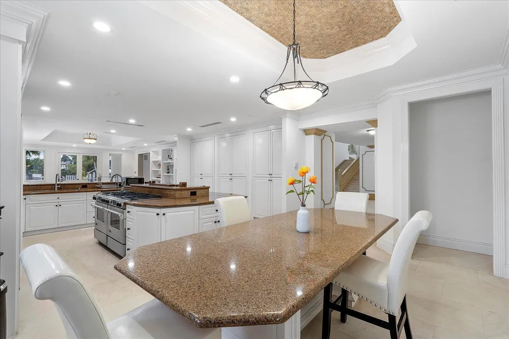 414 Riviera Isle Drive Fort Lauderdale, FL 33301