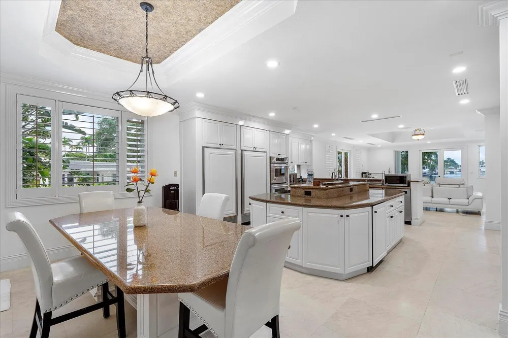 414 Riviera Isle Drive Fort Lauderdale, FL 33301