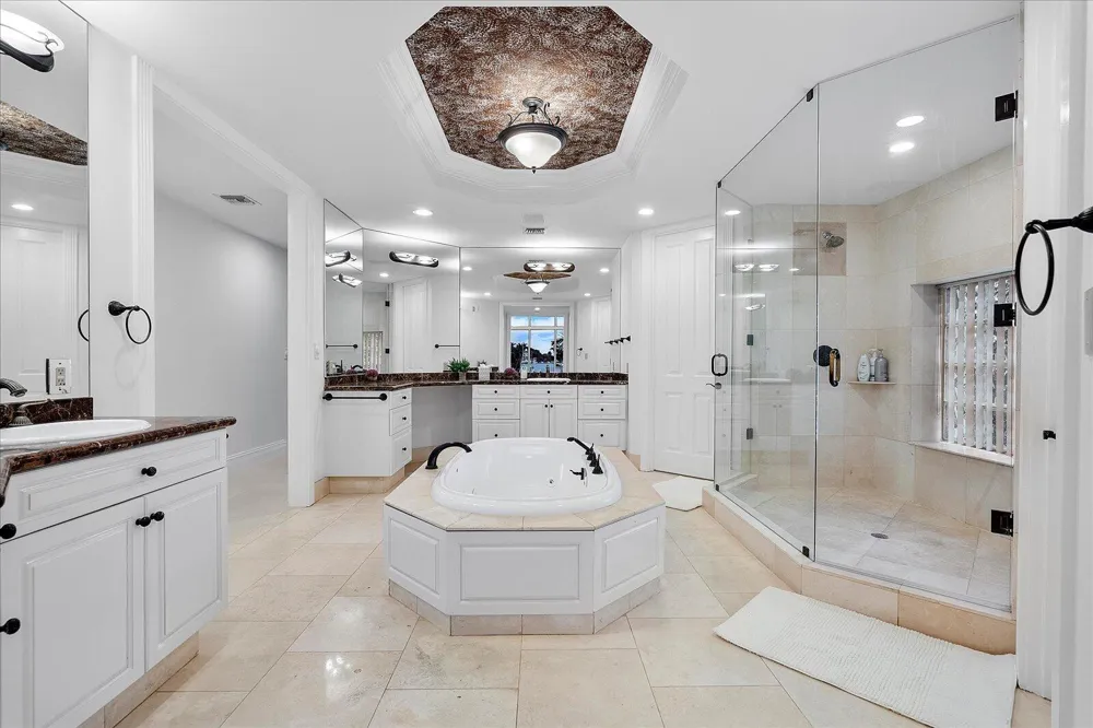 414 Riviera Isle Drive Fort Lauderdale, FL 33301