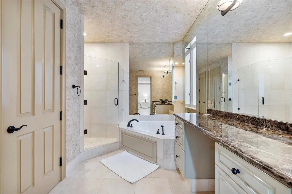 414 Riviera Isle Drive Fort Lauderdale, FL 33301