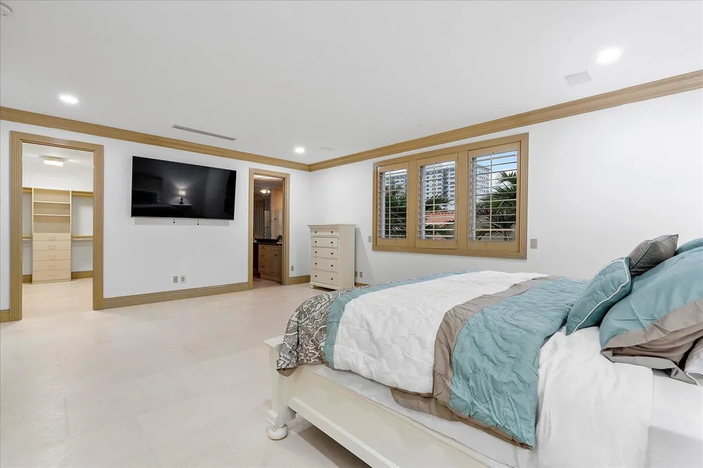 414 Riviera Isle Drive Fort Lauderdale, FL 33301