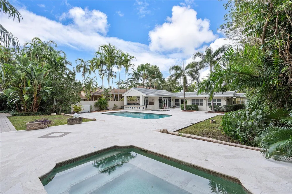 414 Riviera Isle Drive Fort Lauderdale, FL 33301
