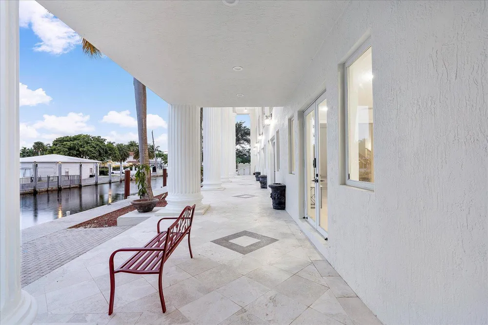 414 Riviera Isle Drive Fort Lauderdale, FL 33301