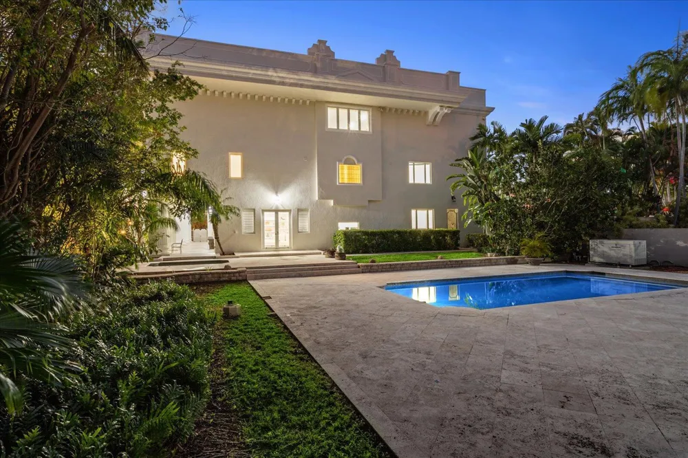 414 Riviera Isle Drive Fort Lauderdale, FL 33301