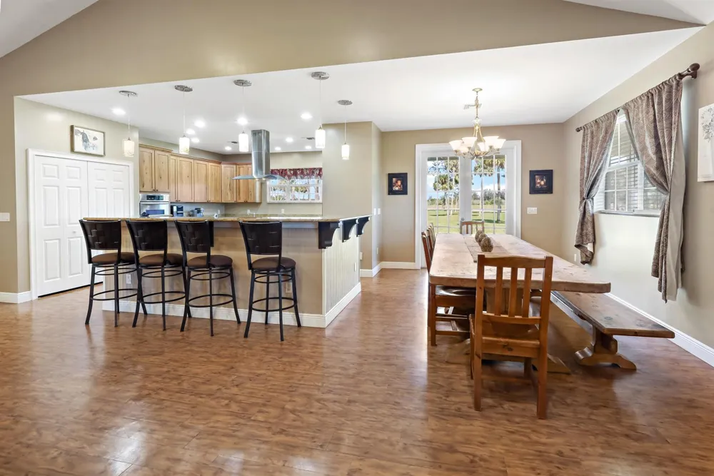 6045 21st Street SW Vero Beach, FL 32968