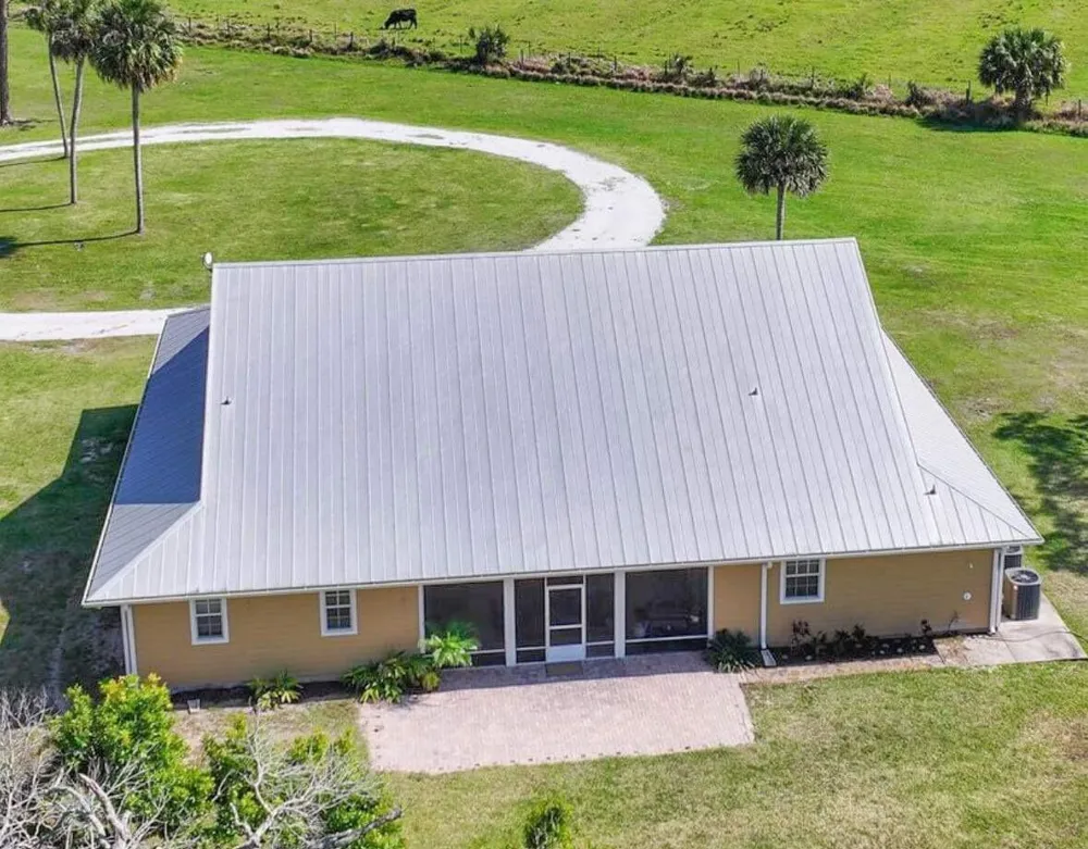 6045 21st Street SW Vero Beach, FL 32968