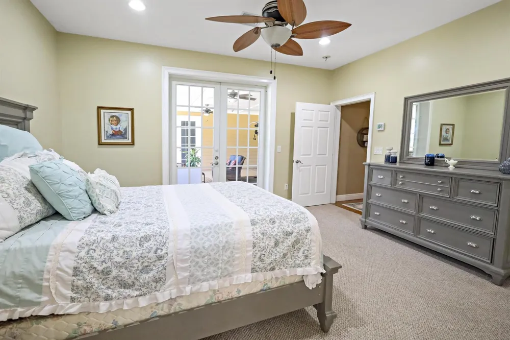 6045 21st Street SW Vero Beach, FL 32968