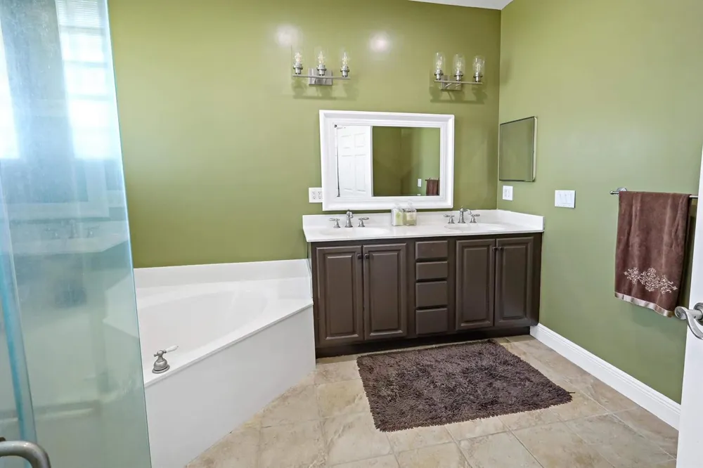 6045 21st Street SW Vero Beach, FL 32968