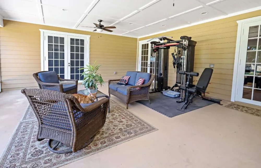 6045 21st Street SW Vero Beach, FL 32968