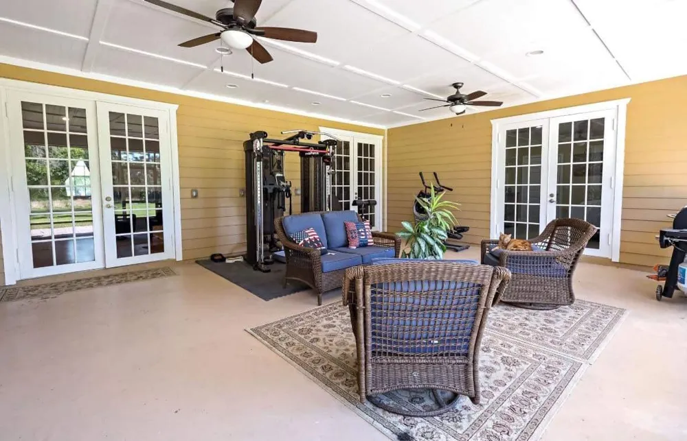 6045 21st Street SW Vero Beach, FL 32968