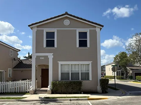 10536 NW 57th Court #10536