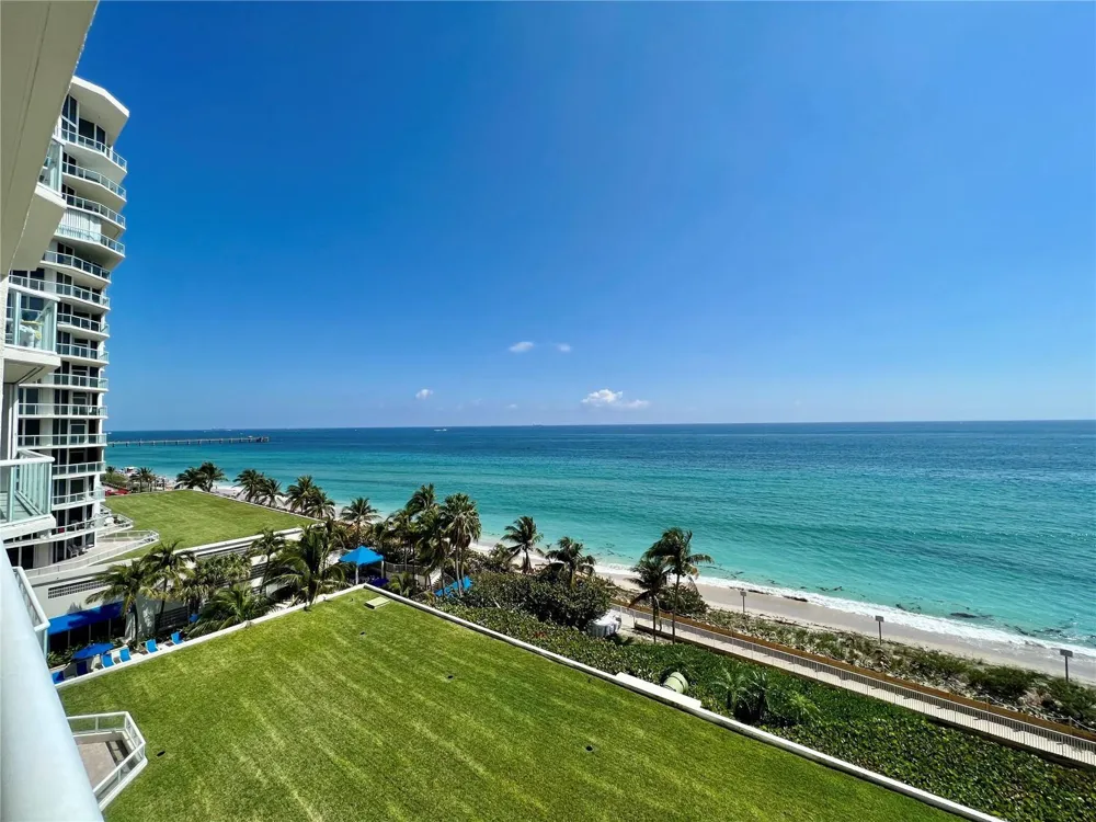 6001 Ocean Drive #706 Hollywood, FL 33019