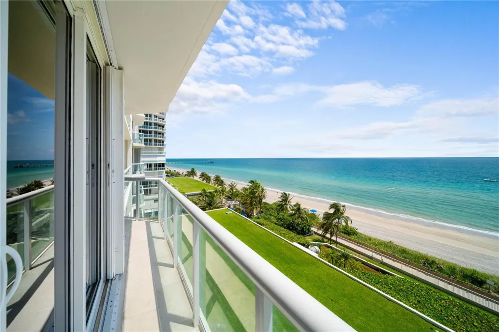 6001 Ocean Drive #706 Hollywood, FL 33019