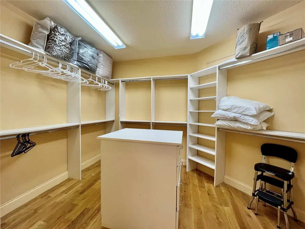 6001 Ocean Drive #706 Hollywood, FL 33019
