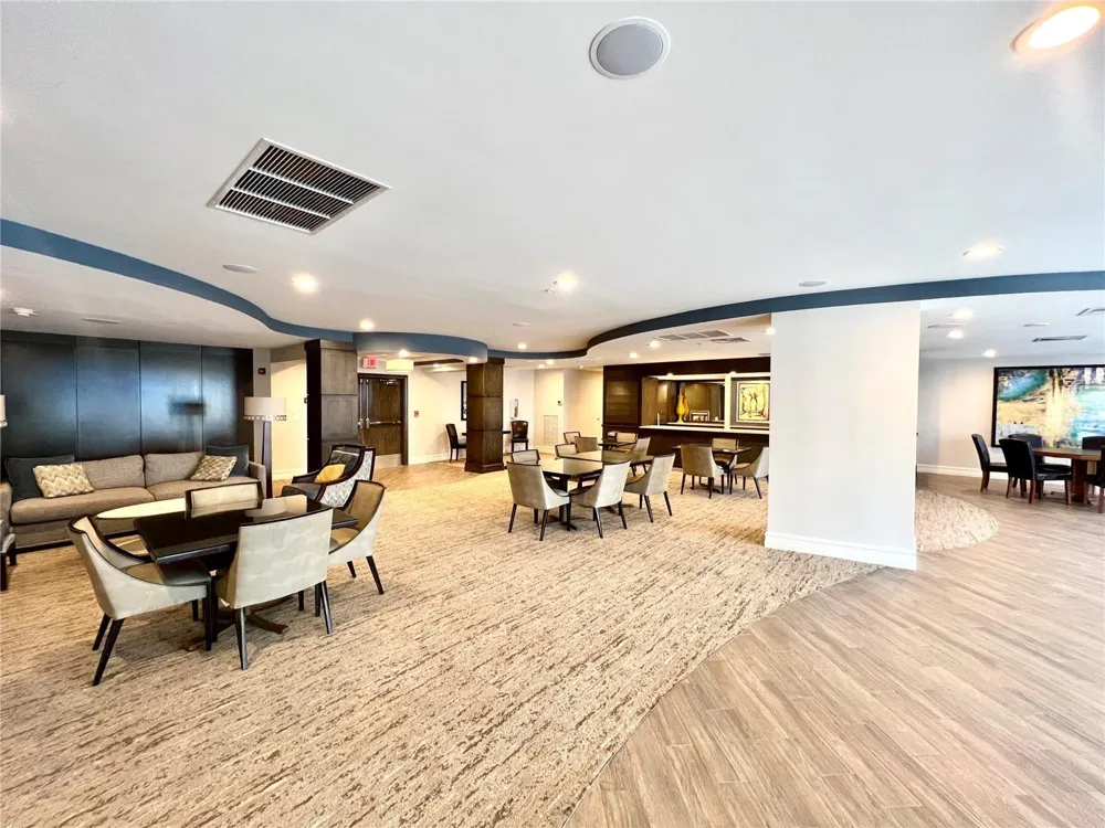 6001 Ocean Drive #706 Hollywood, FL 33019