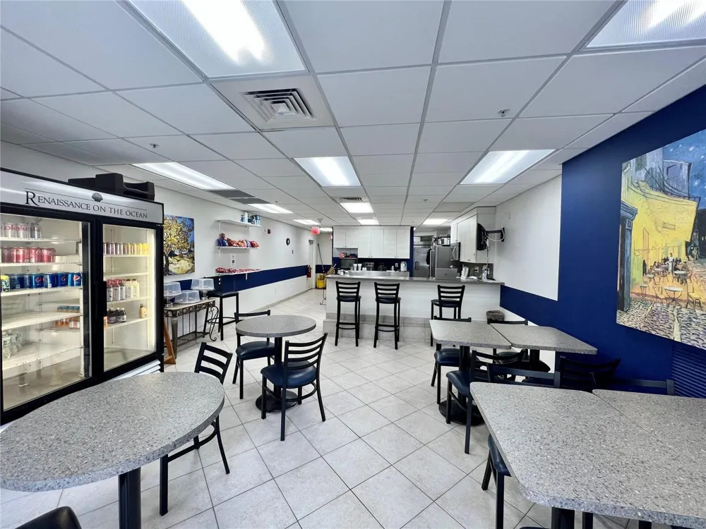 6001 Ocean Drive #706 Hollywood, FL 33019