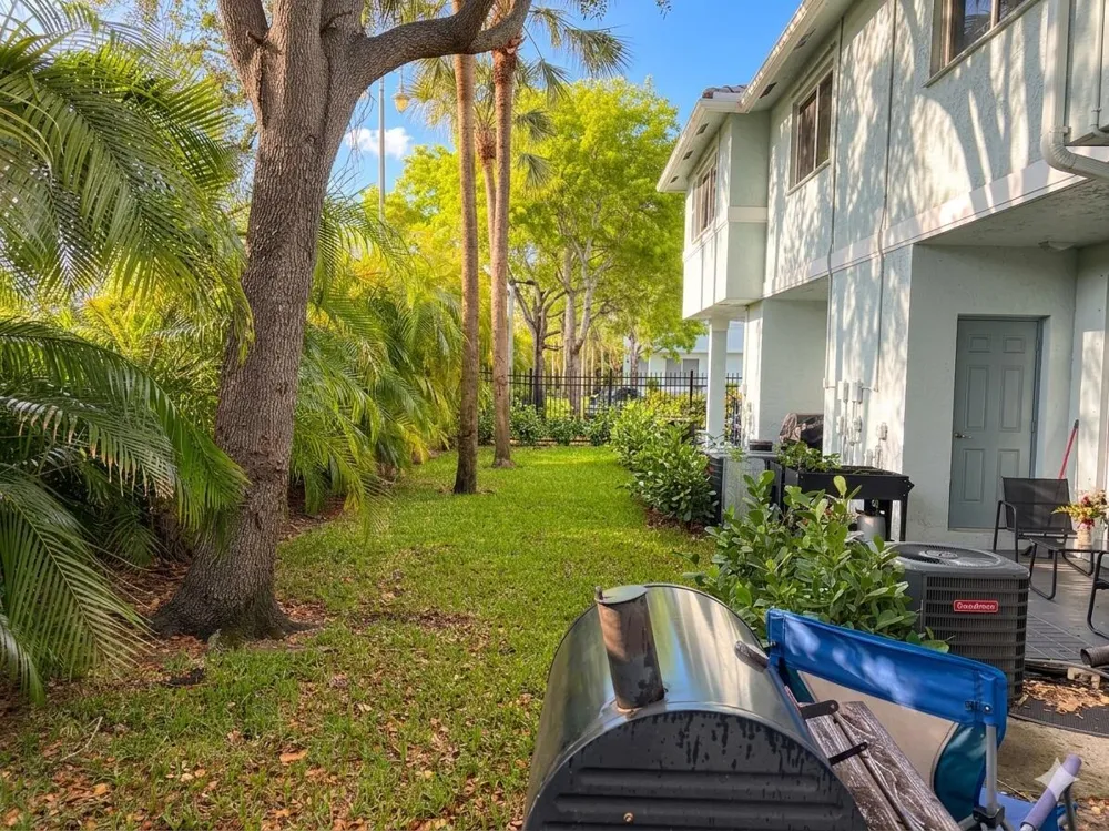 3731 Sonoma Drive Riviera Beach, FL 33404