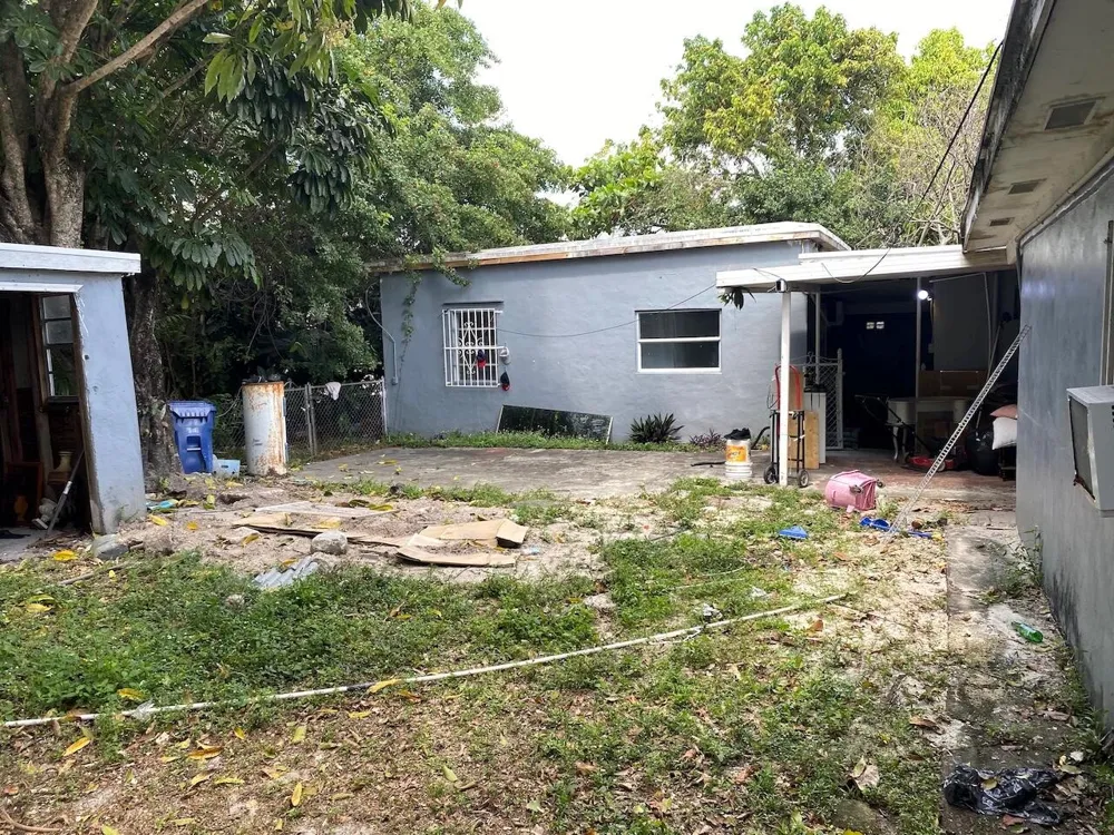 12920 Westview Drive #1 Miami, FL 33167