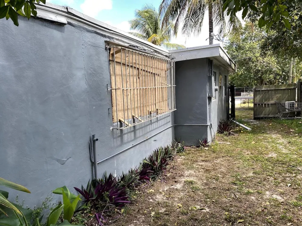 12920 Westview Drive #1 Miami, FL 33167