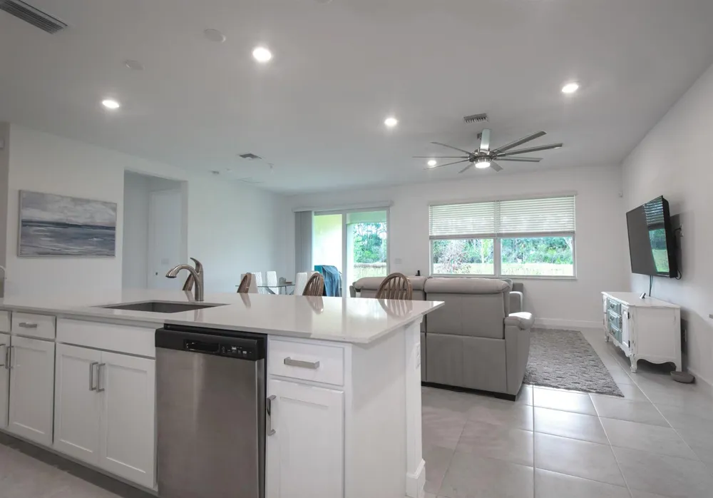 560 Veridian Circle NW Palm Bay, FL 32907