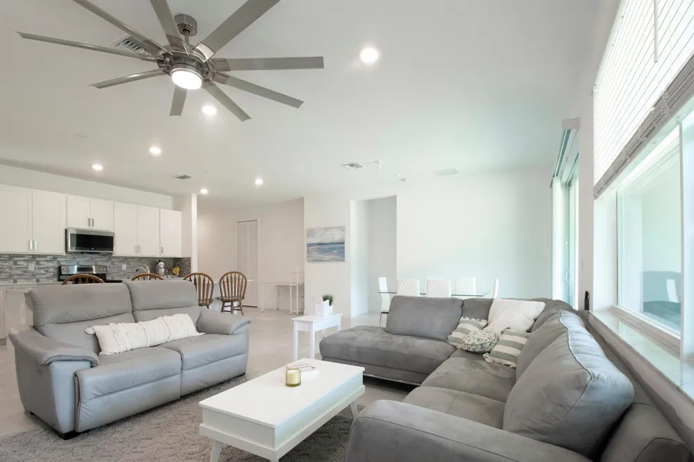 560 Veridian Circle NW Palm Bay, FL 32907