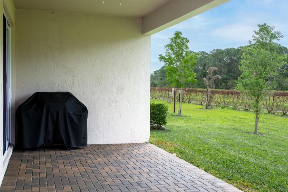 560 Veridian Circle NW Palm Bay, FL 32907