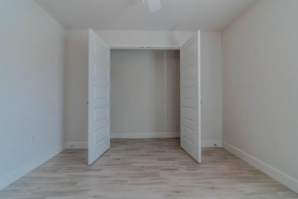 1513 NE 43rd Terrace Cape Coral, FL 33909