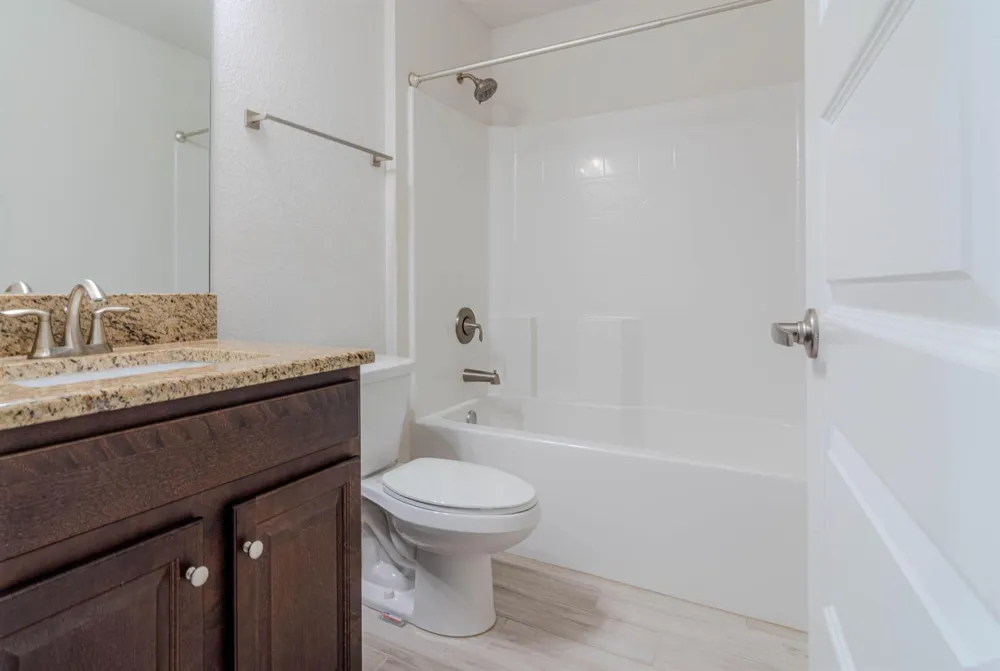 1513 NE 43rd Terrace Cape Coral, FL 33909